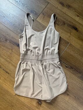 Abercrombie & Fitch Traveler Romper